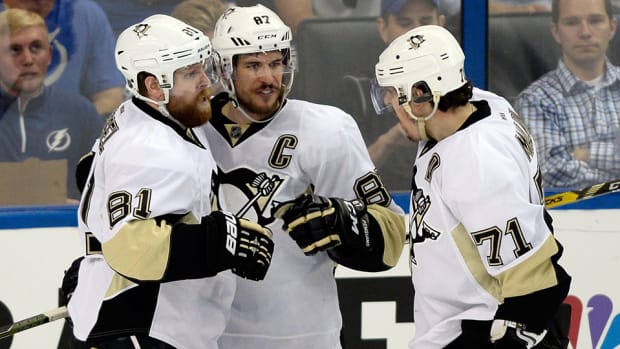 penguins-beat-lightning-game-6.jpg